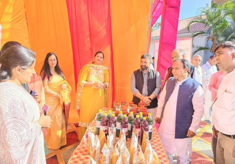 महिलाओं को ₹1.10 लाख तक का ऋण बिना गारंटी के दिया जाएगा- डॉ. धन सिंह