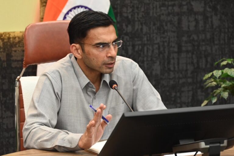 भारी वाहनों के बावजूद राज्य स्थापना दिवस पर दिनभर जाम-मुक्त रहा देहरादून