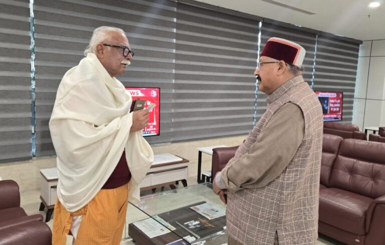 महाराज ने गोवा के राज्यपाल का देवभूमि आगमन पर किया स्वागत