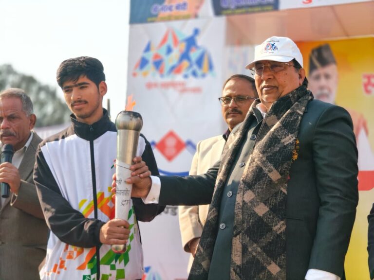 राज्यसभा सांसद नरेश बंसल ने देहरादून मे सांसद चैंपियनशिप ट्रॉफी का किया शुभारंभ