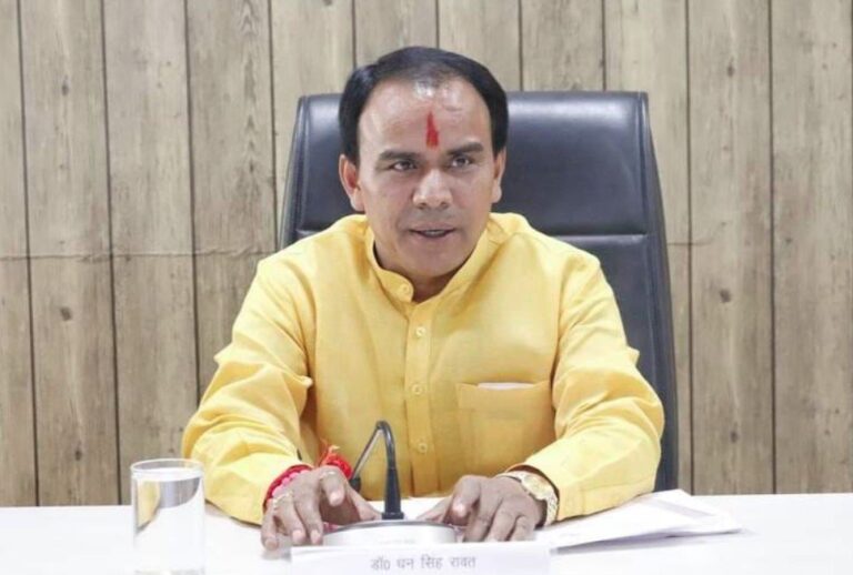 एक दर्जन प्राथमिक विद्यालयों का होगा पुनर्निर्माण- डाॅ. धन सिंह रावत