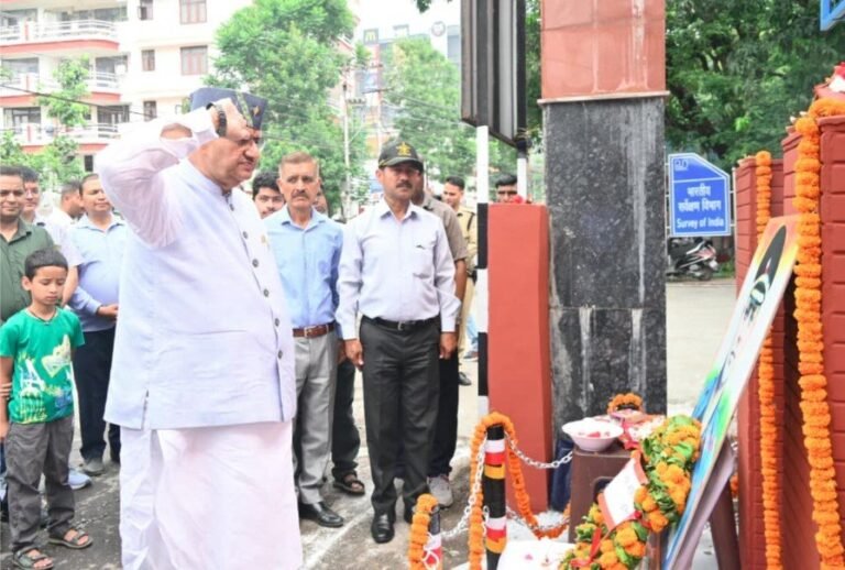 सैनिक कल्याण मंत्री गणेश जोशी ने अमर शहीद मेजर भूपेन्द्र कण्डारी की 23वीं पुण्यतिथि पर दी श्रद्धांजलि